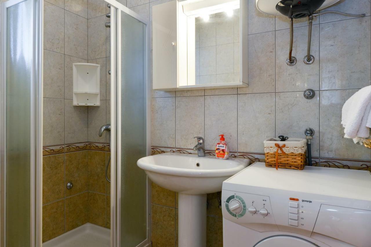 Apartmani Mandic With Parking Zadar Zewnętrze zdjęcie